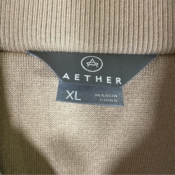 NWT $525 Aether Phase Vest Women’s XL Chinchilla Brown Cashmere Goose Down - Picture 13 of 15
